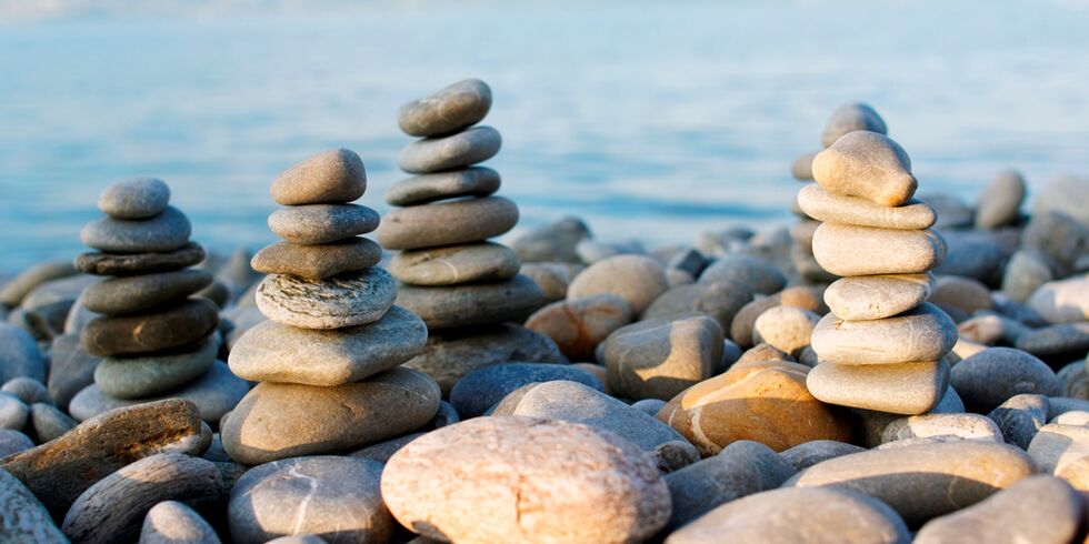 batu sebagai azimat kesejahteraan